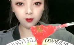娱乐吃瓜酱 姐姐和弟弟,姐姐与弟弟的甜蜜互动，揭秘娱乐圈温馨亲情
